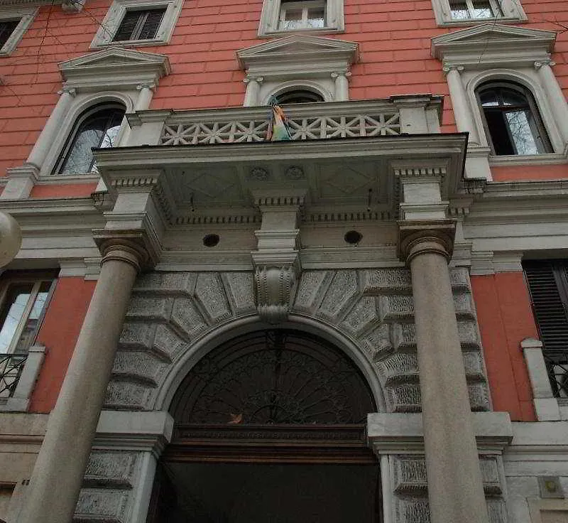 Cesar Palace Guesthouse Рим Гостевой дом